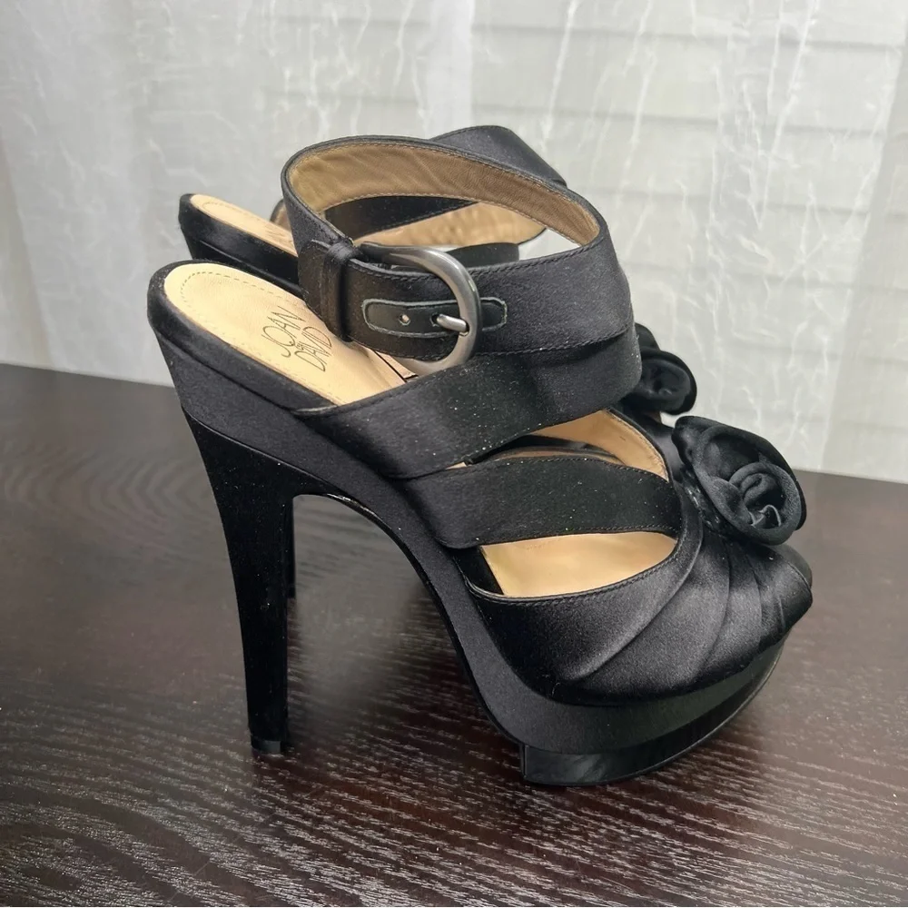 Joan & David Black Satin Platform Shoe  7.5